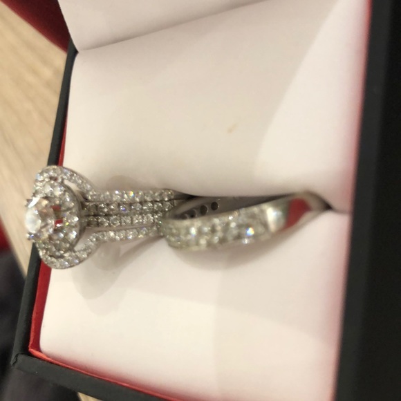 Engagement ring with a band, Rogers and Holland - Picture 5 of 5